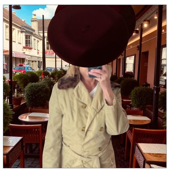 Burberry Vintage Wool Beret - Picture 1 of 2